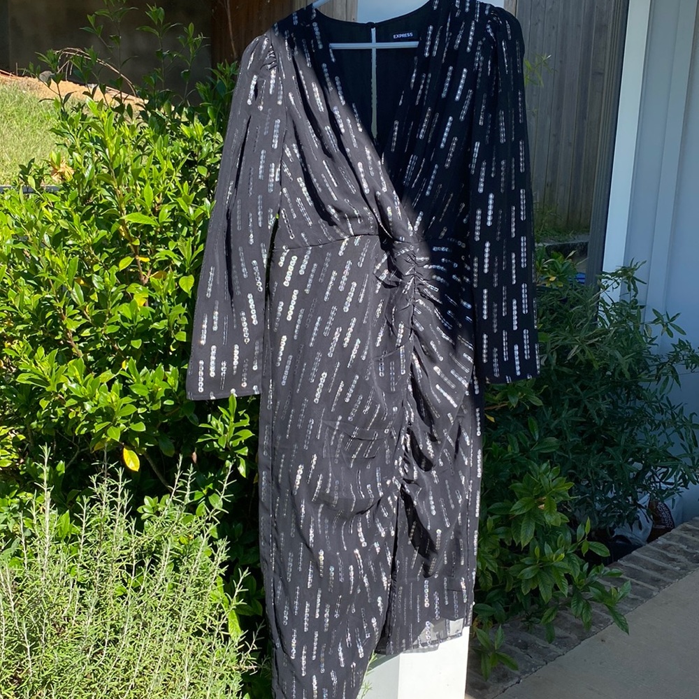 Black dress Express L